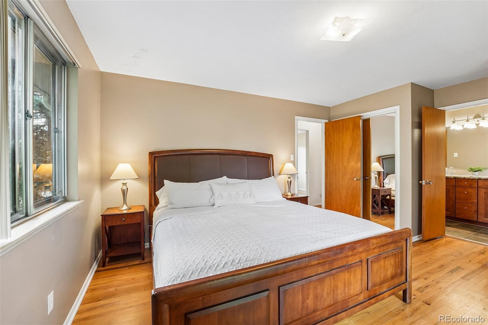 MLS Image #16 for 2720 s chase way,denver, Colorado