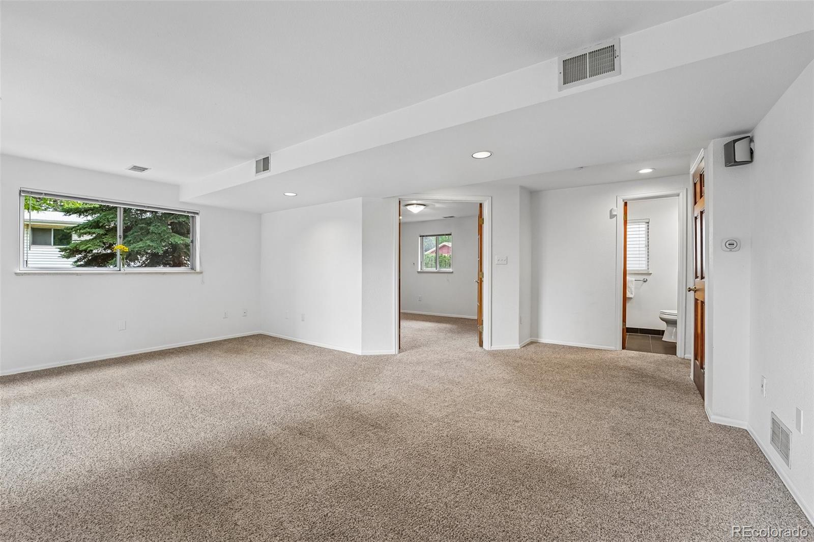 MLS Image #31 for 2720 s chase way,denver, Colorado