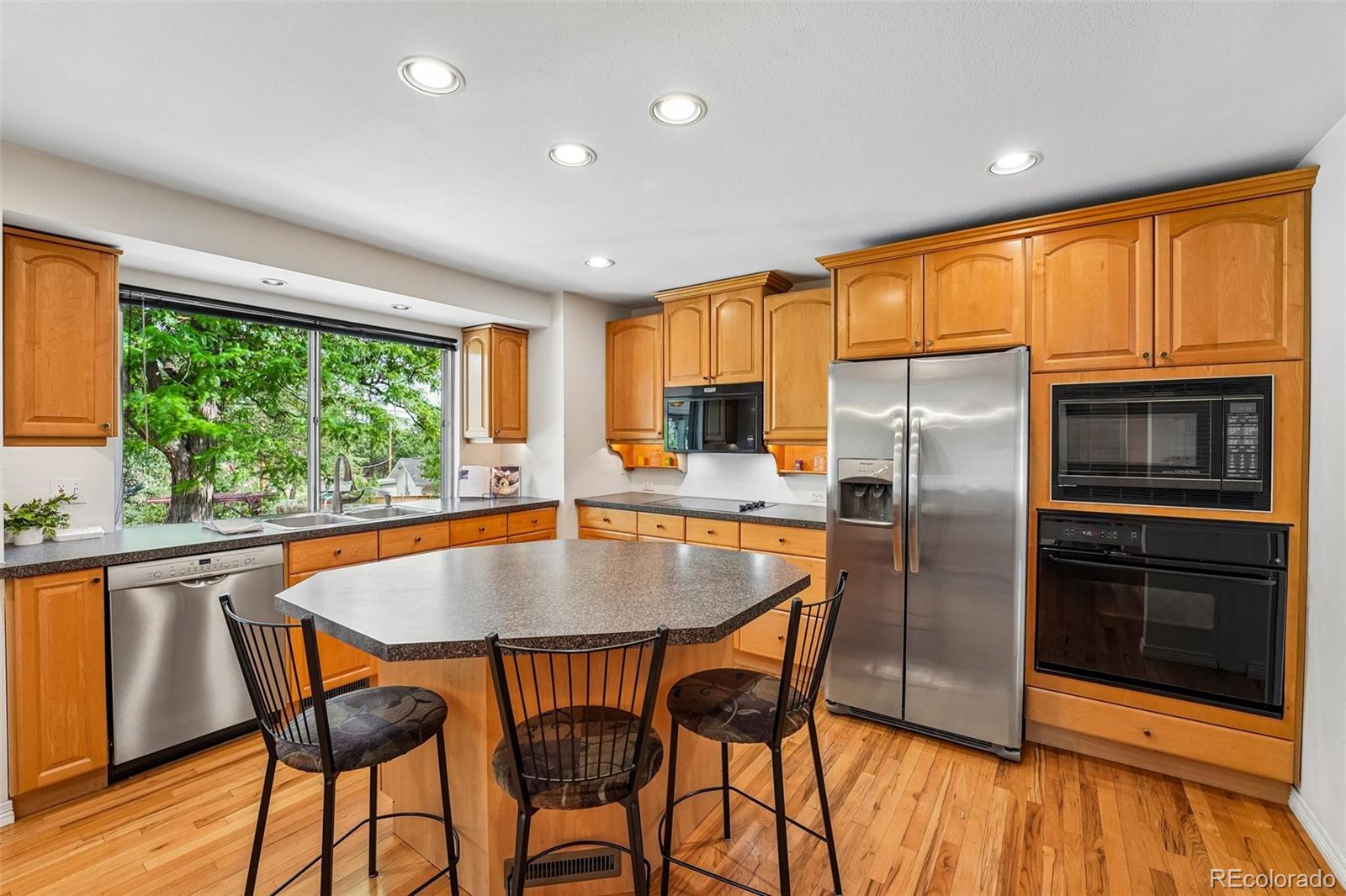MLS Image #9 for 2720 s chase way,denver, Colorado