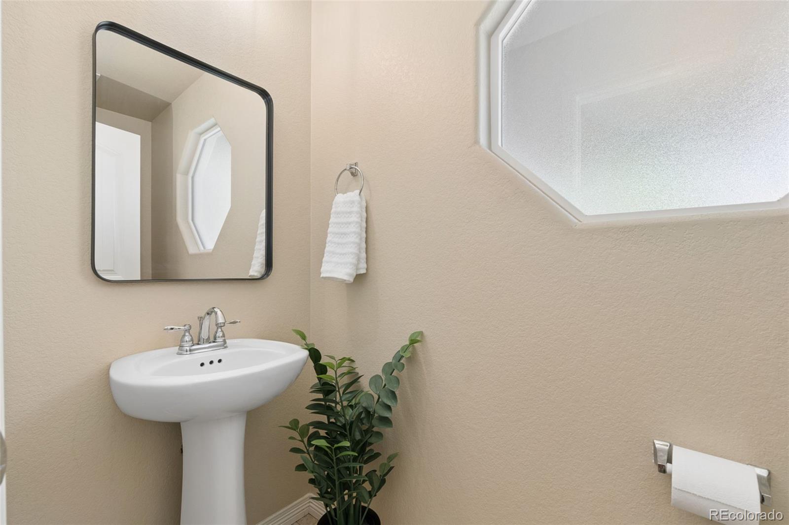 MLS Image #14 for 6745  blue spruce street,frederick, Colorado