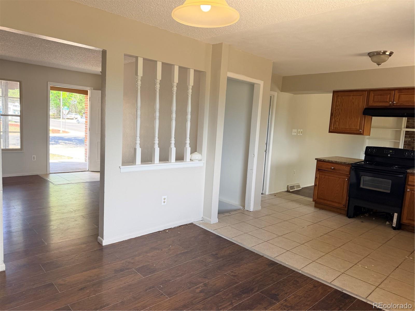 MLS Image #16 for 2137 s nucla way,aurora, Colorado