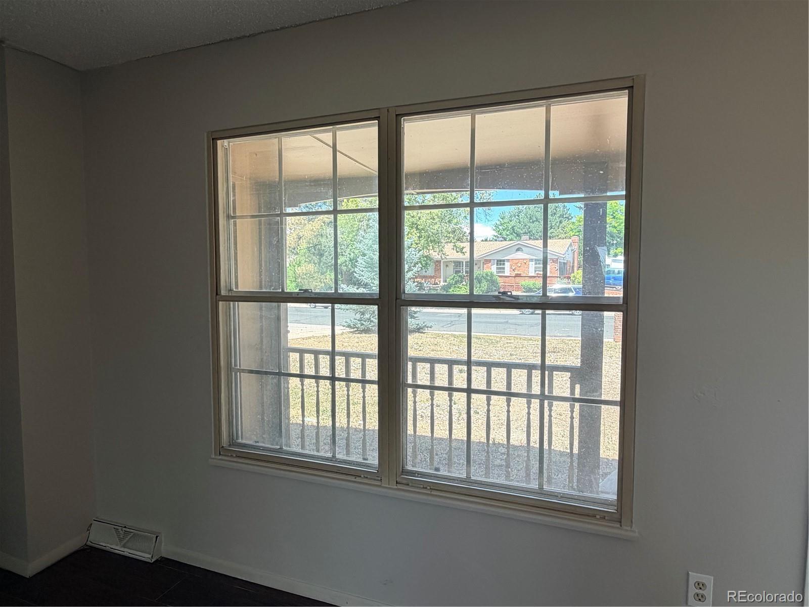 MLS Image #2 for 2137 s nucla way,aurora, Colorado