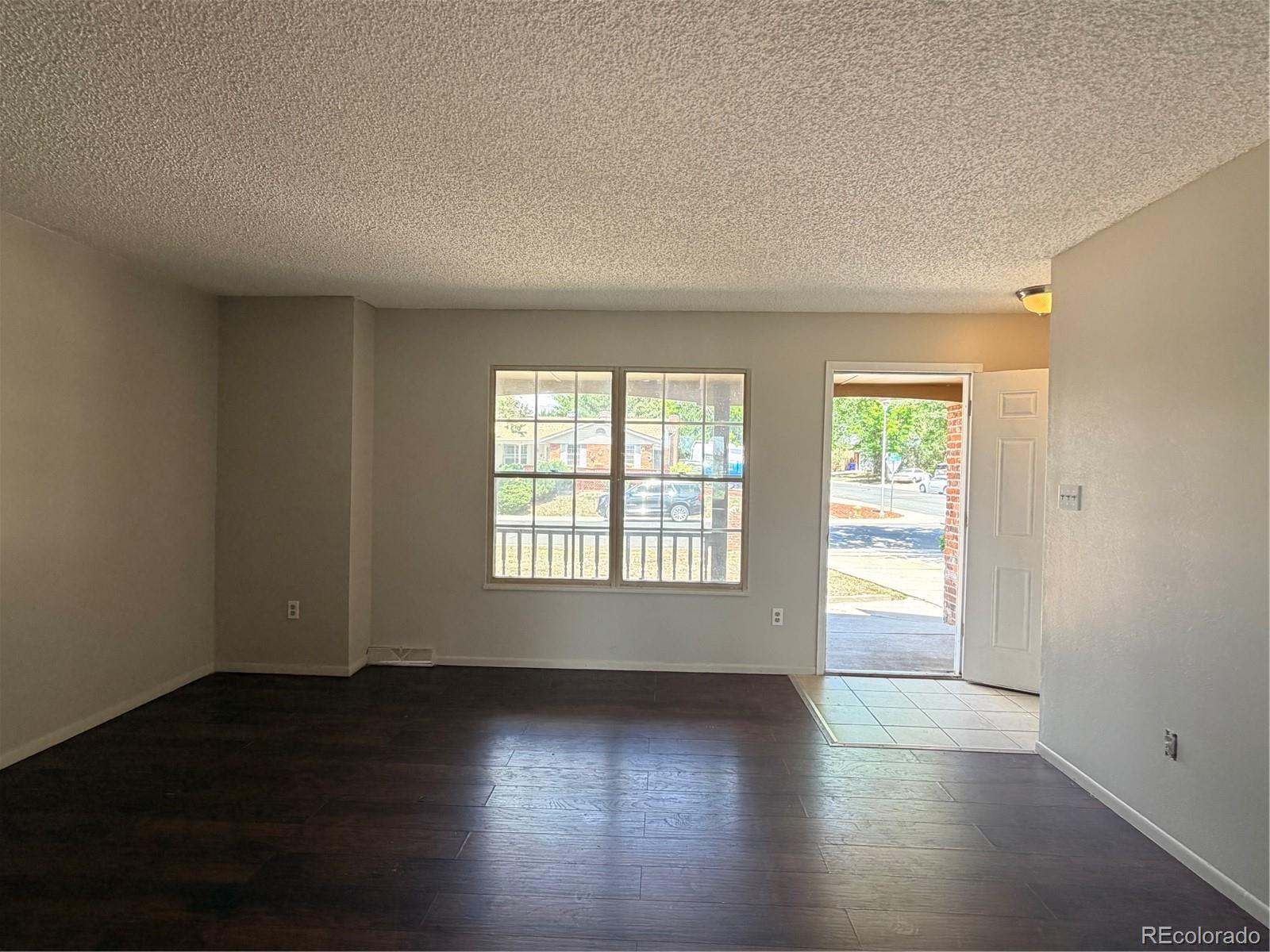 MLS Image #3 for 2137 s nucla way,aurora, Colorado