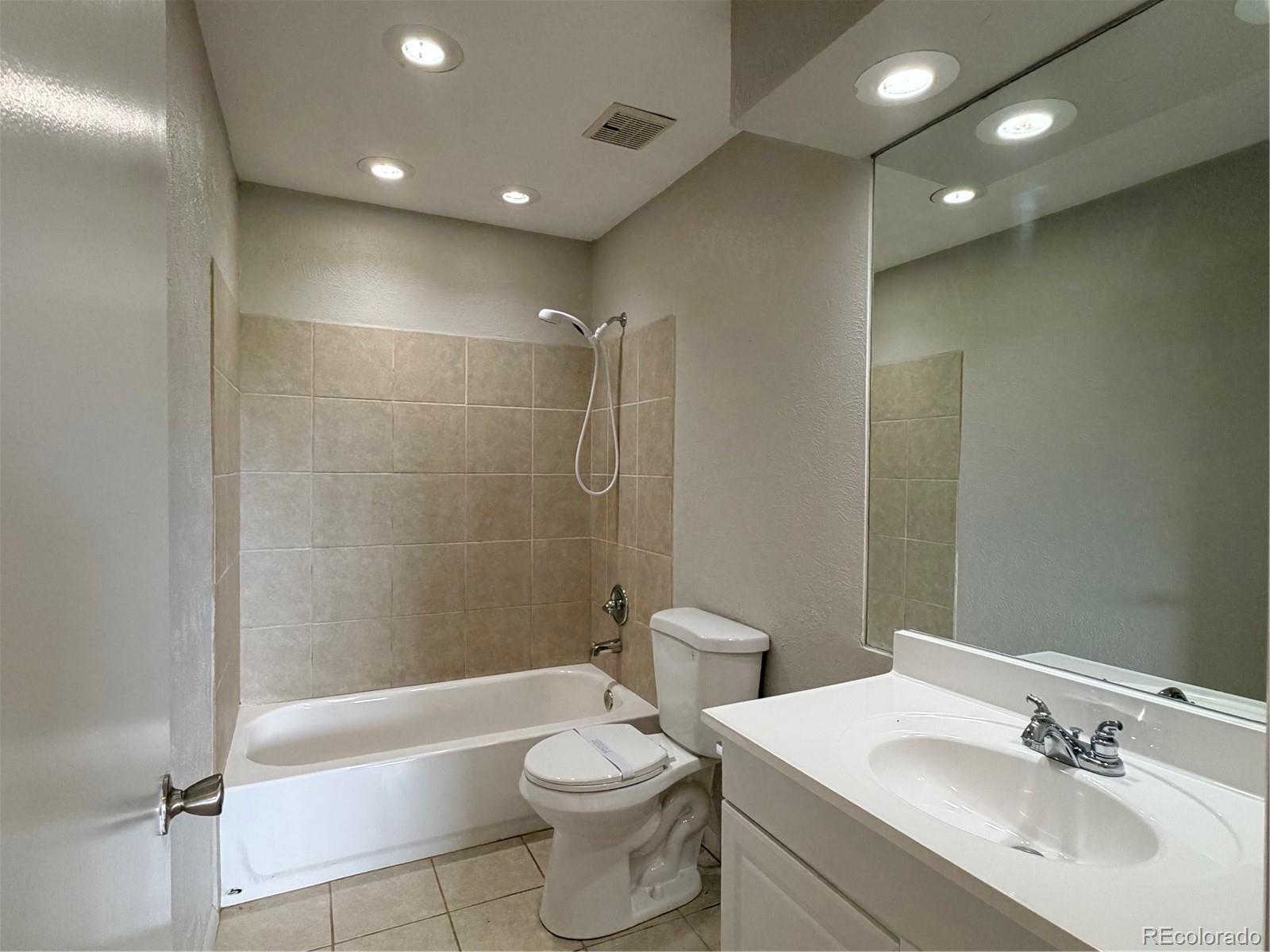 MLS Image #6 for 2137 s nucla way,aurora, Colorado