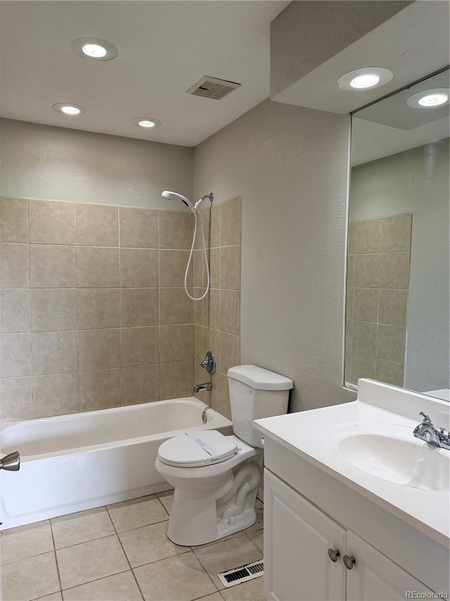 MLS Image #7 for 2137 s nucla way,aurora, Colorado