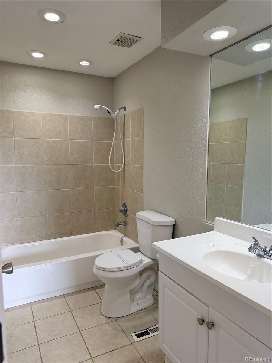 MLS Image #8 for 2137 s nucla way,aurora, Colorado