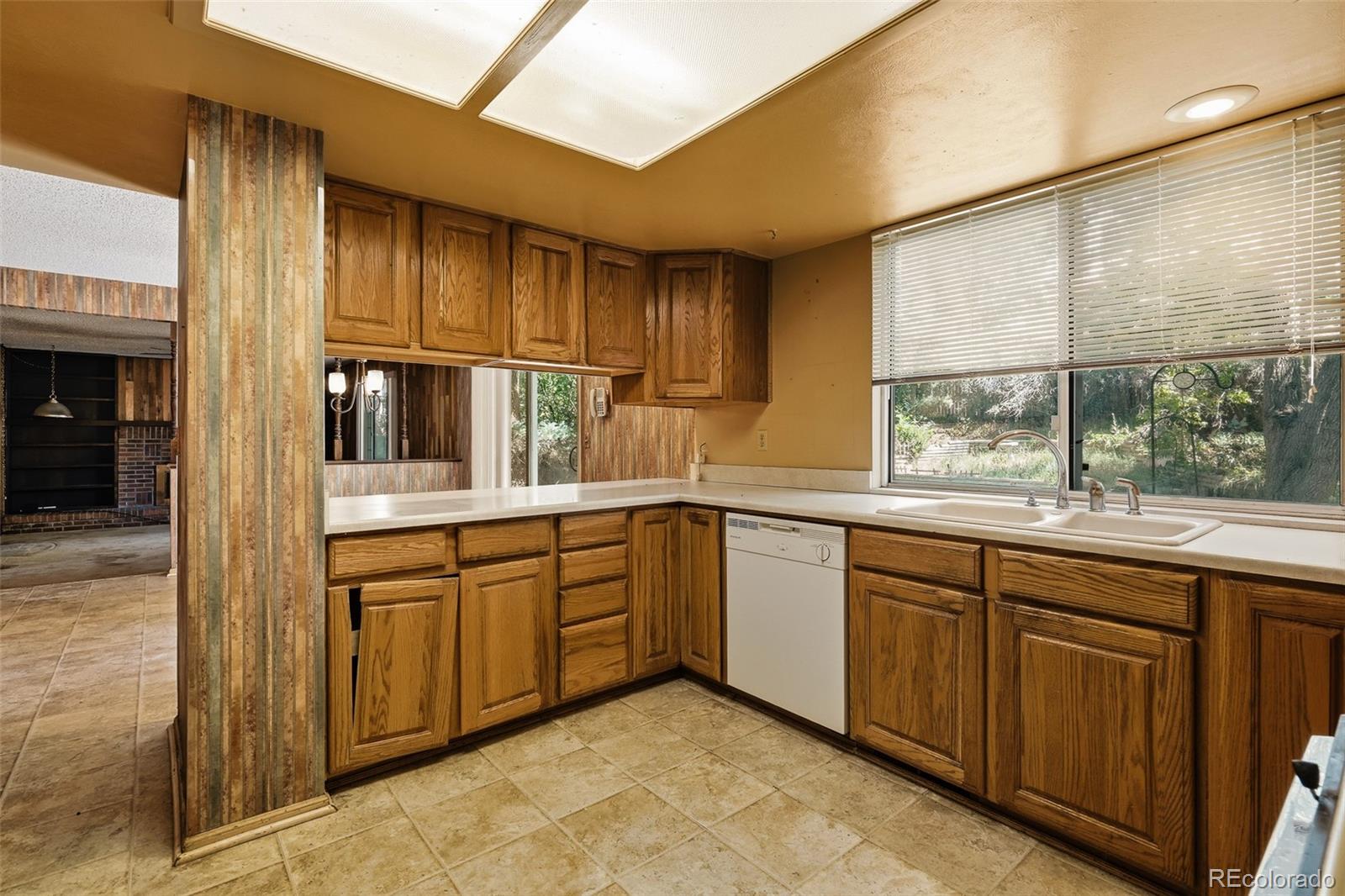 MLS Image #11 for 5492 s richfield way,centennial, Colorado