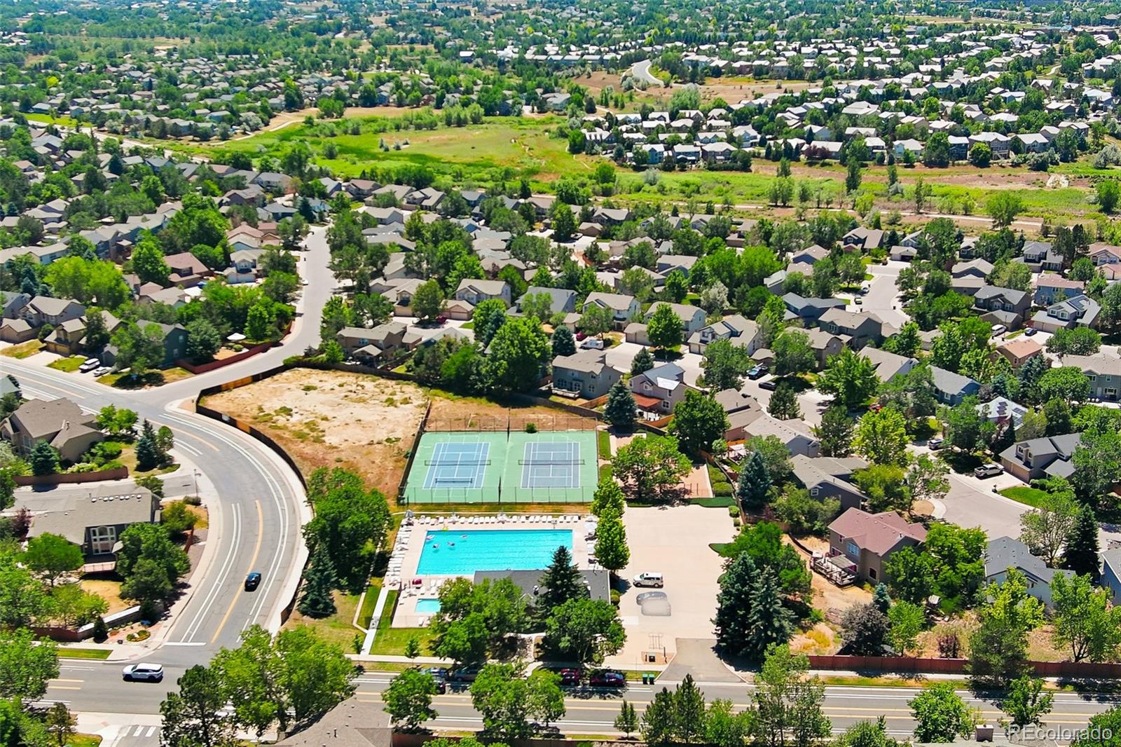 MLS Image #40 for 5492 s richfield way,centennial, Colorado