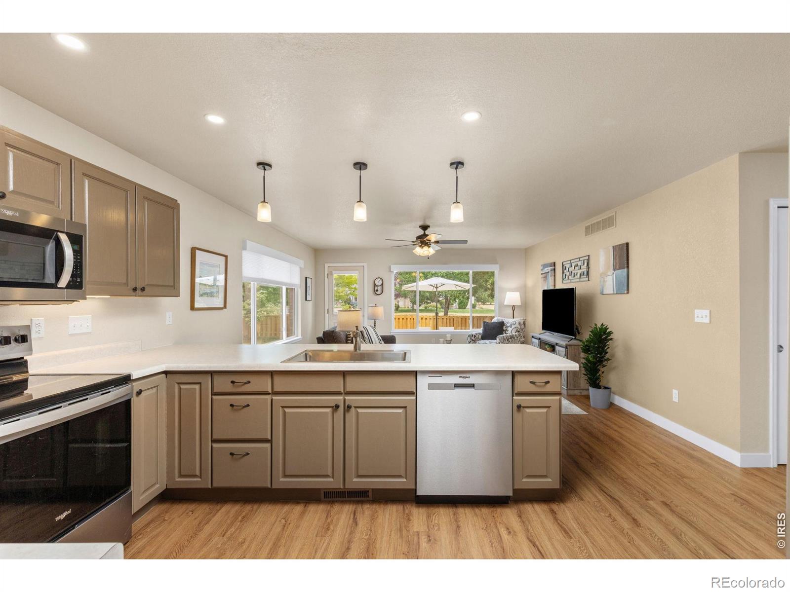 MLS Image #16 for 2407  waverly drive,loveland, Colorado