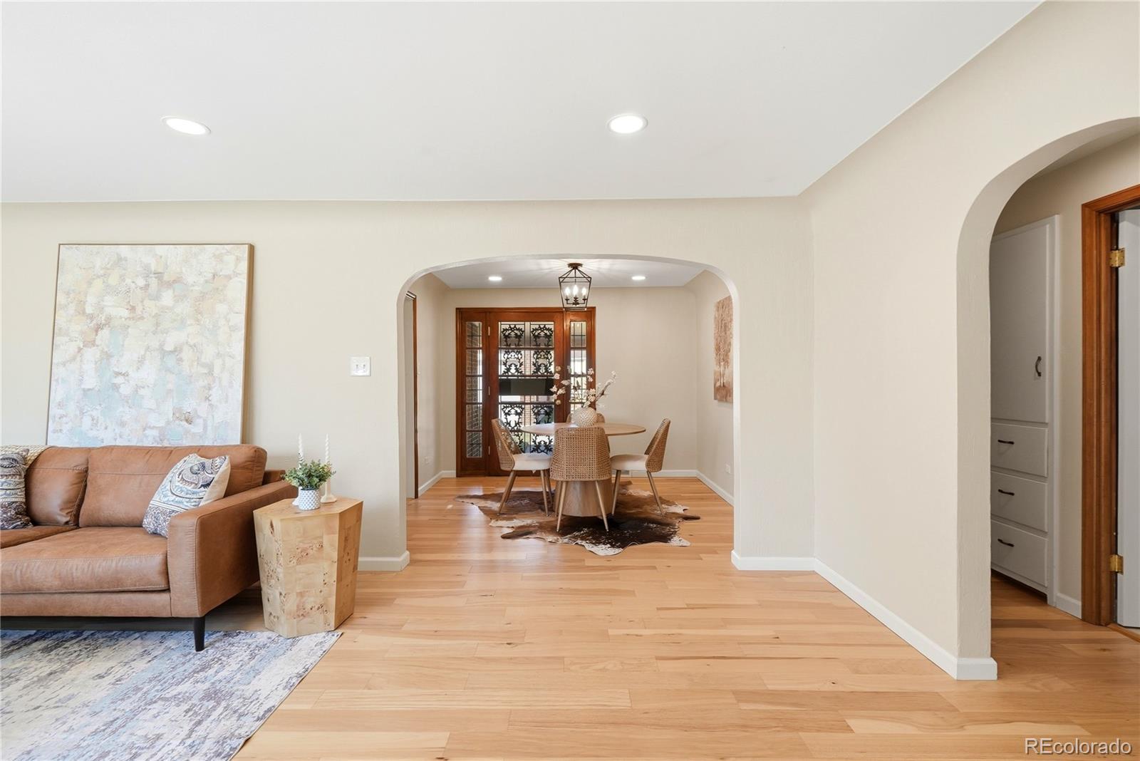 MLS Image #10 for 2127  niagara street,denver, Colorado