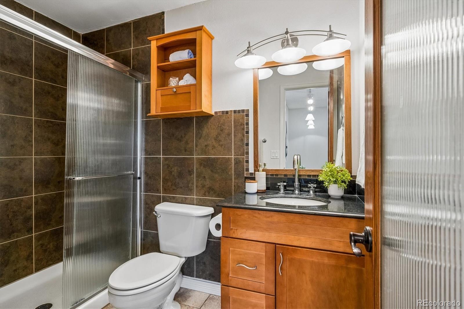 MLS Image #17 for 3952 s yosemite street,denver, Colorado