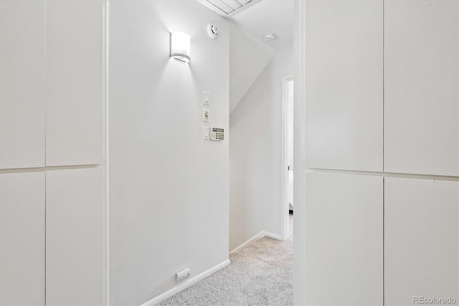 MLS Image #23 for 3952 s yosemite street,denver, Colorado