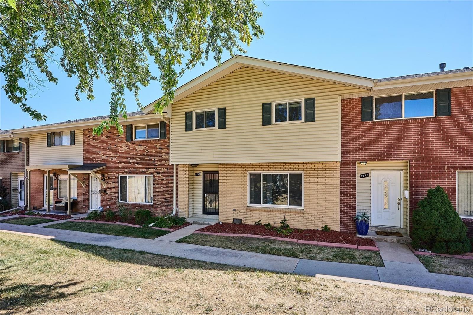 MLS Image #25 for 3952 s yosemite street,denver, Colorado