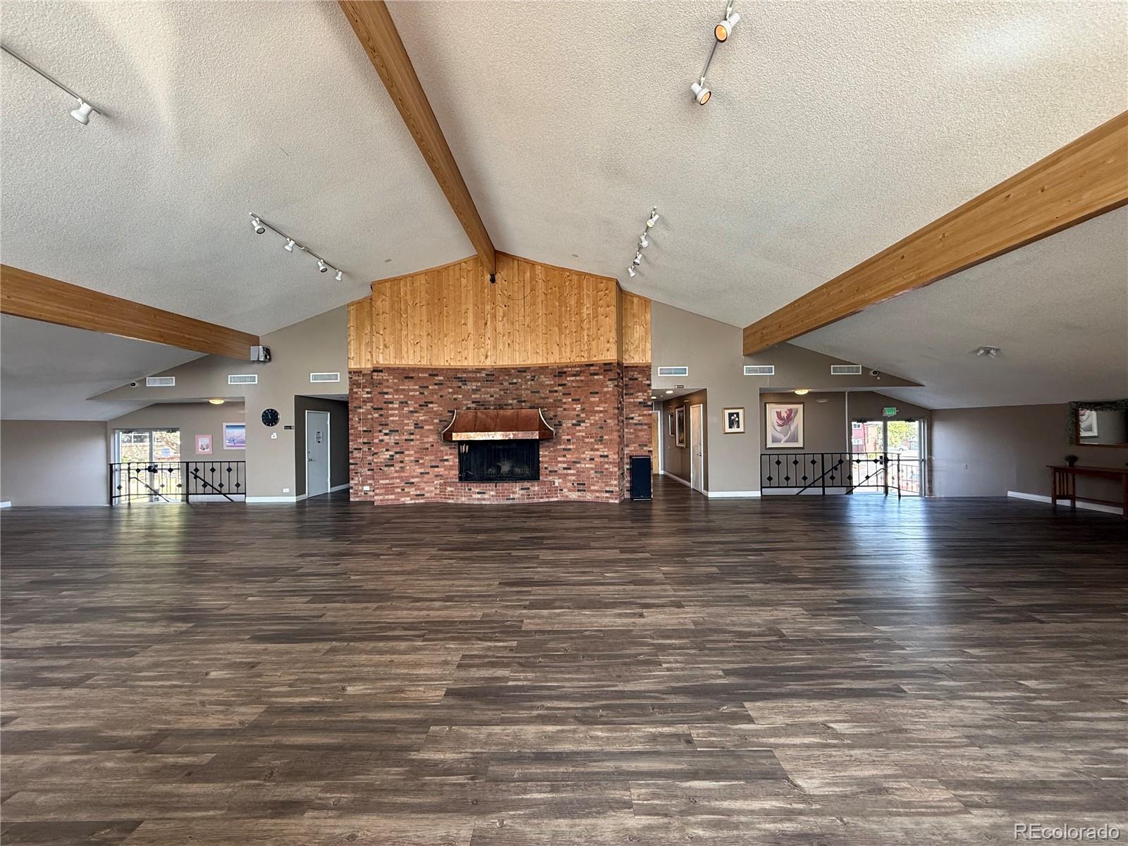 MLS Image #37 for 3952 s yosemite street,denver, Colorado