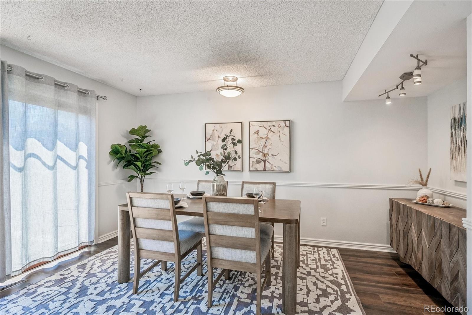 MLS Image #5 for 3952 s yosemite street,denver, Colorado