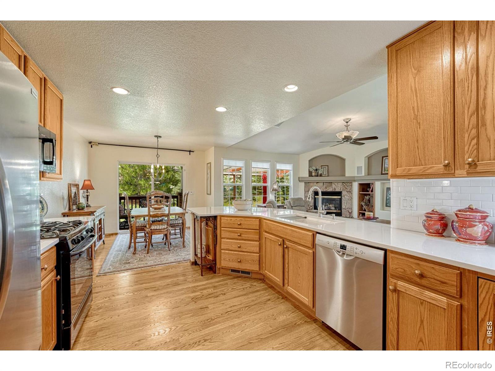 MLS Image #3 for 8263 s sicily court,aurora, Colorado