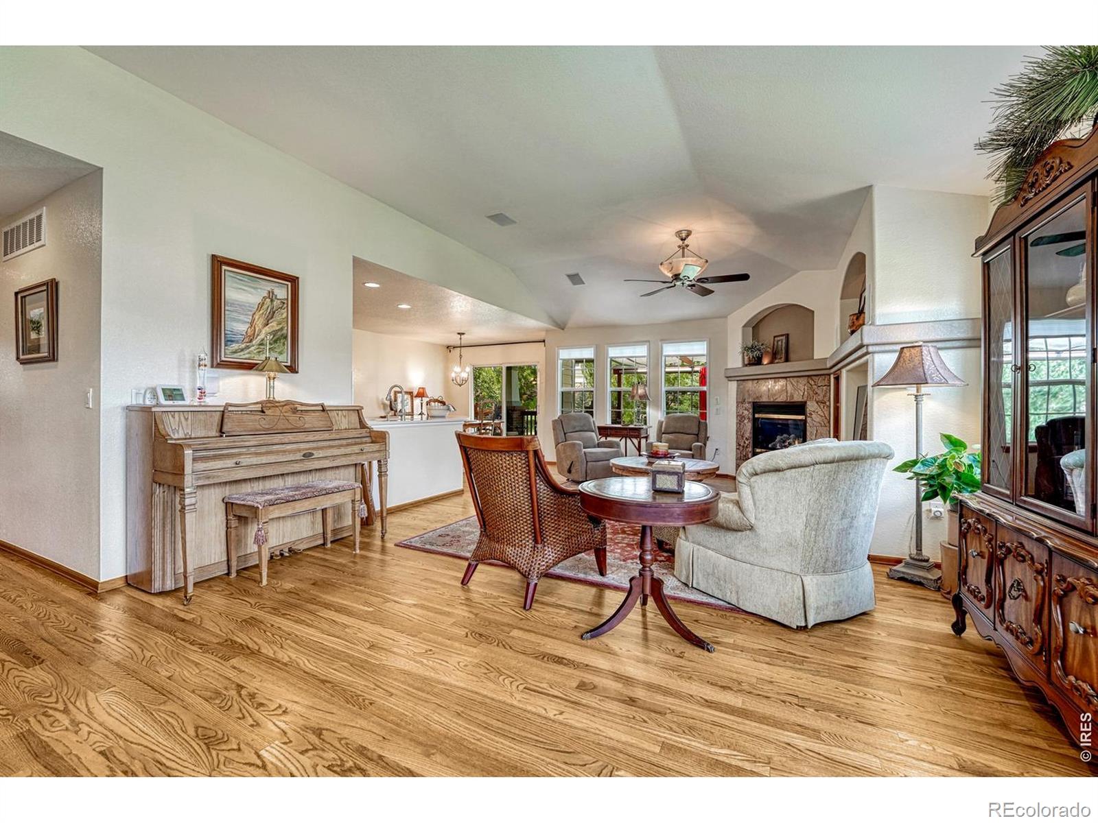 MLS Image #9 for 8263 s sicily court,aurora, Colorado