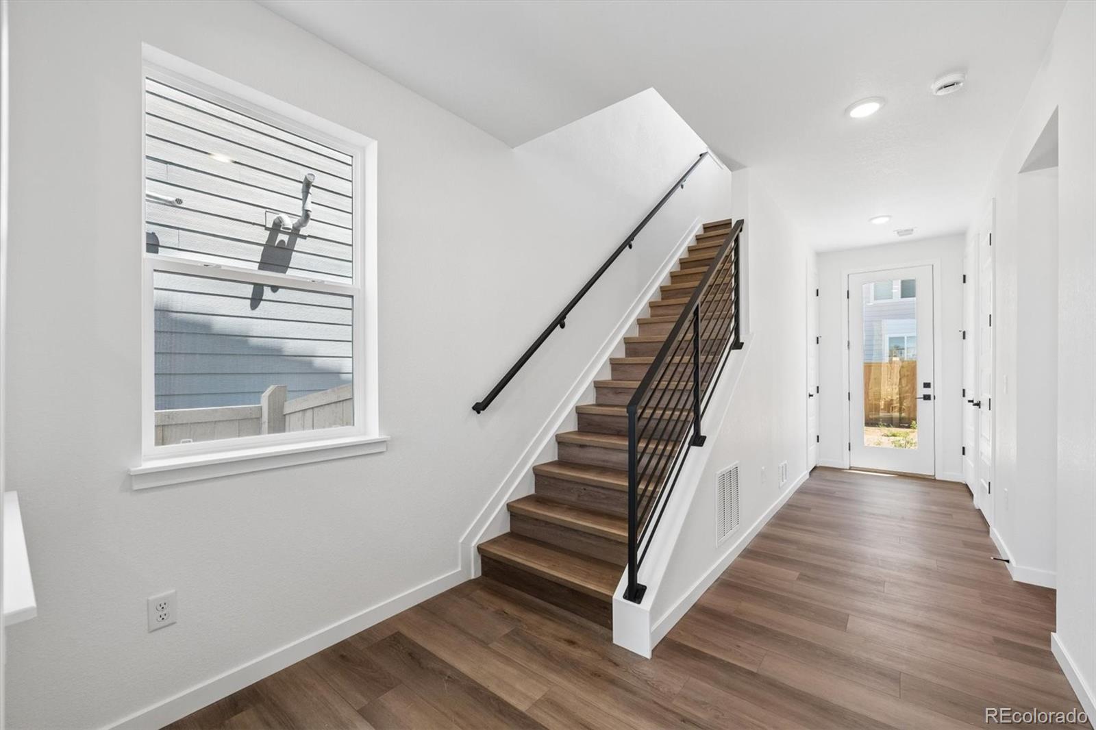MLS Image #6 for 9137  fowler peak court,englewood, Colorado