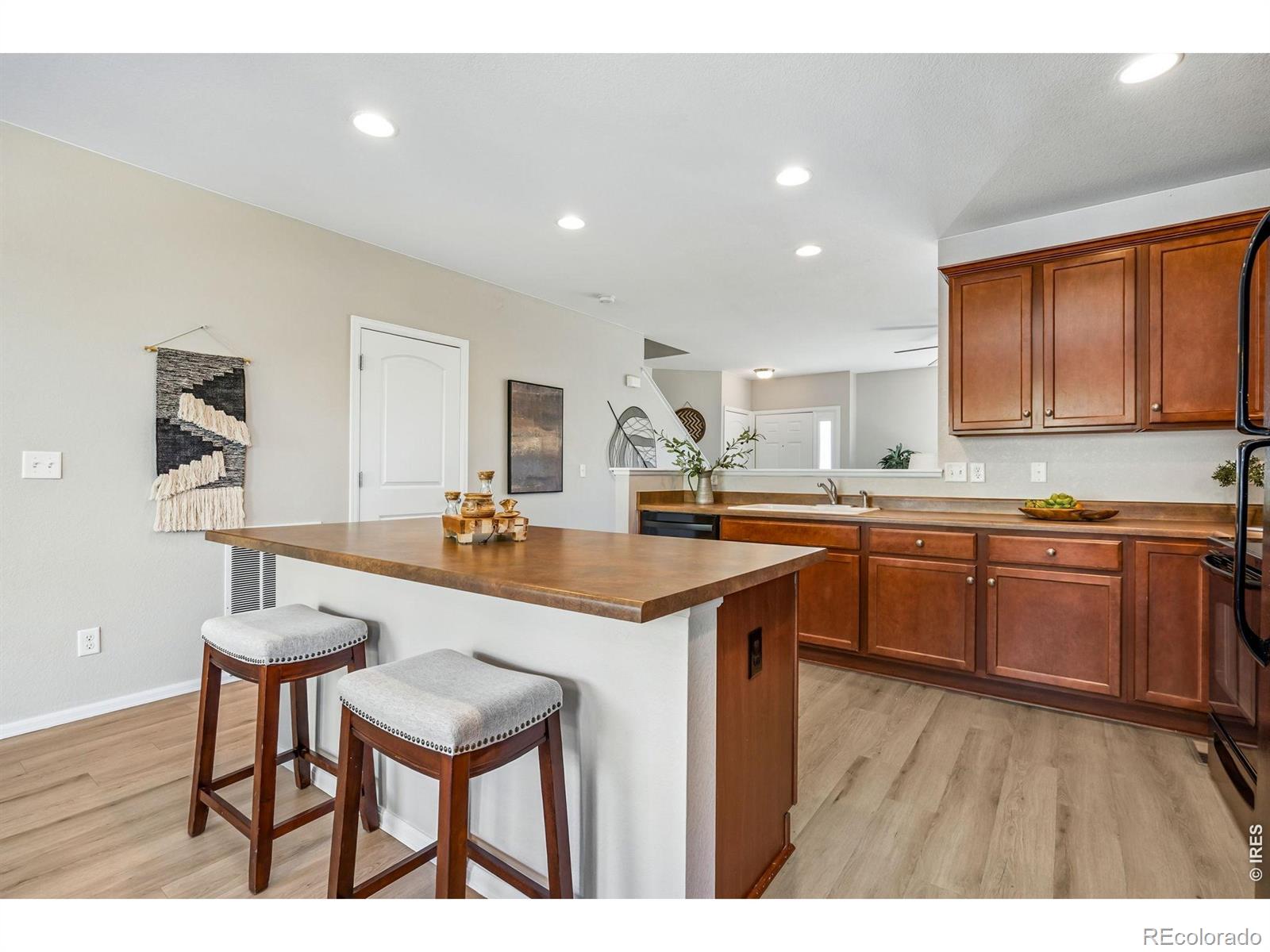 MLS Image #8 for 951  trading post road,fort collins, Colorado