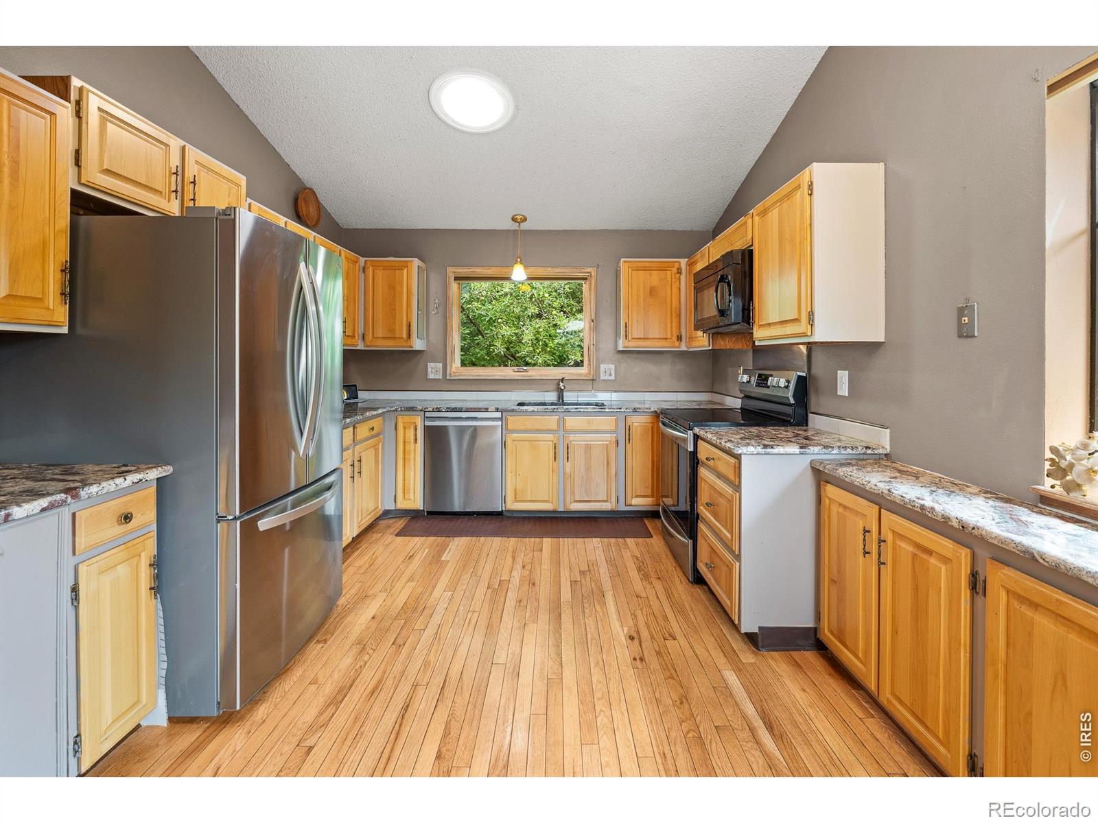 MLS Image #26 for 3300  carlton avenue,fort collins, Colorado