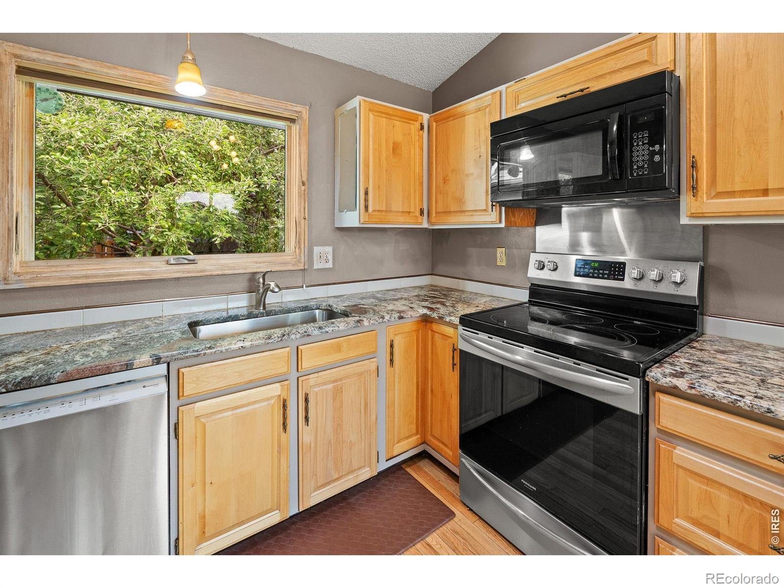 MLS Image #28 for 3300  carlton avenue,fort collins, Colorado