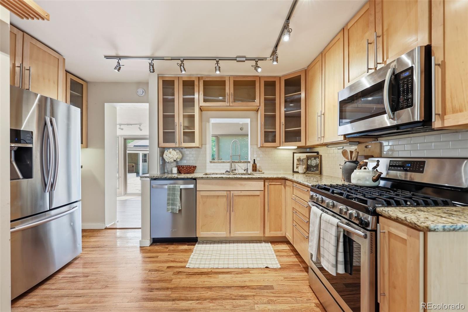 MLS Image #5 for 2670  olive street,denver, Colorado