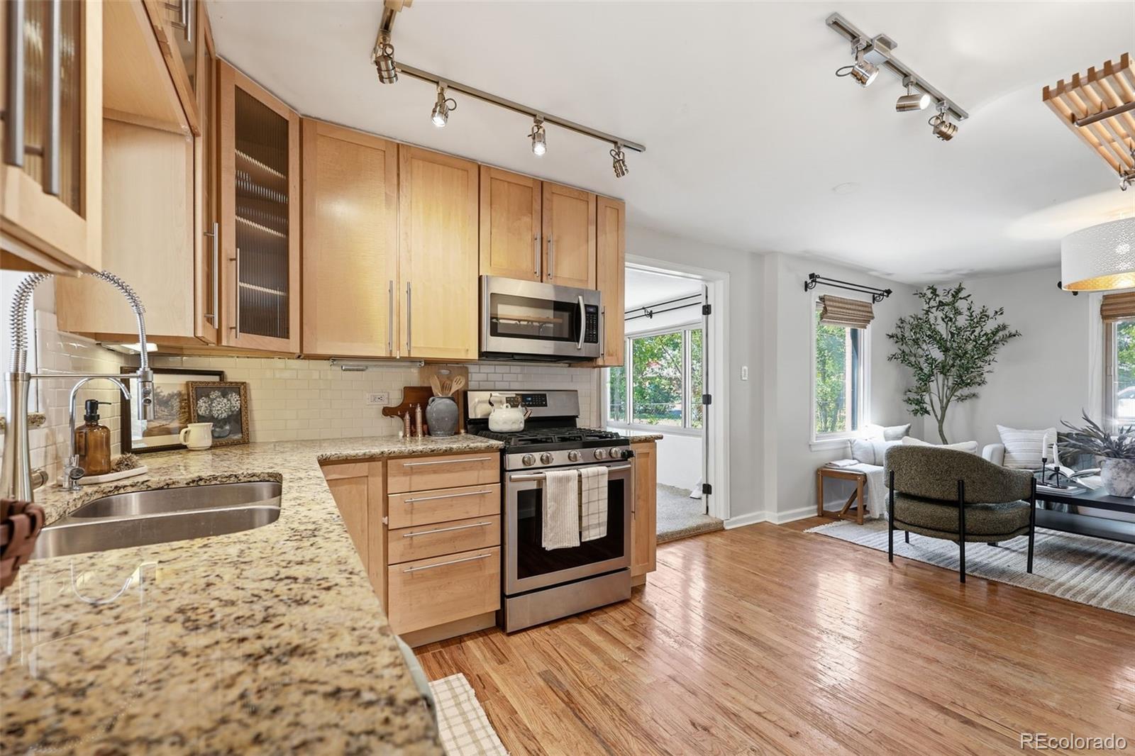 MLS Image #6 for 2670  olive street,denver, Colorado
