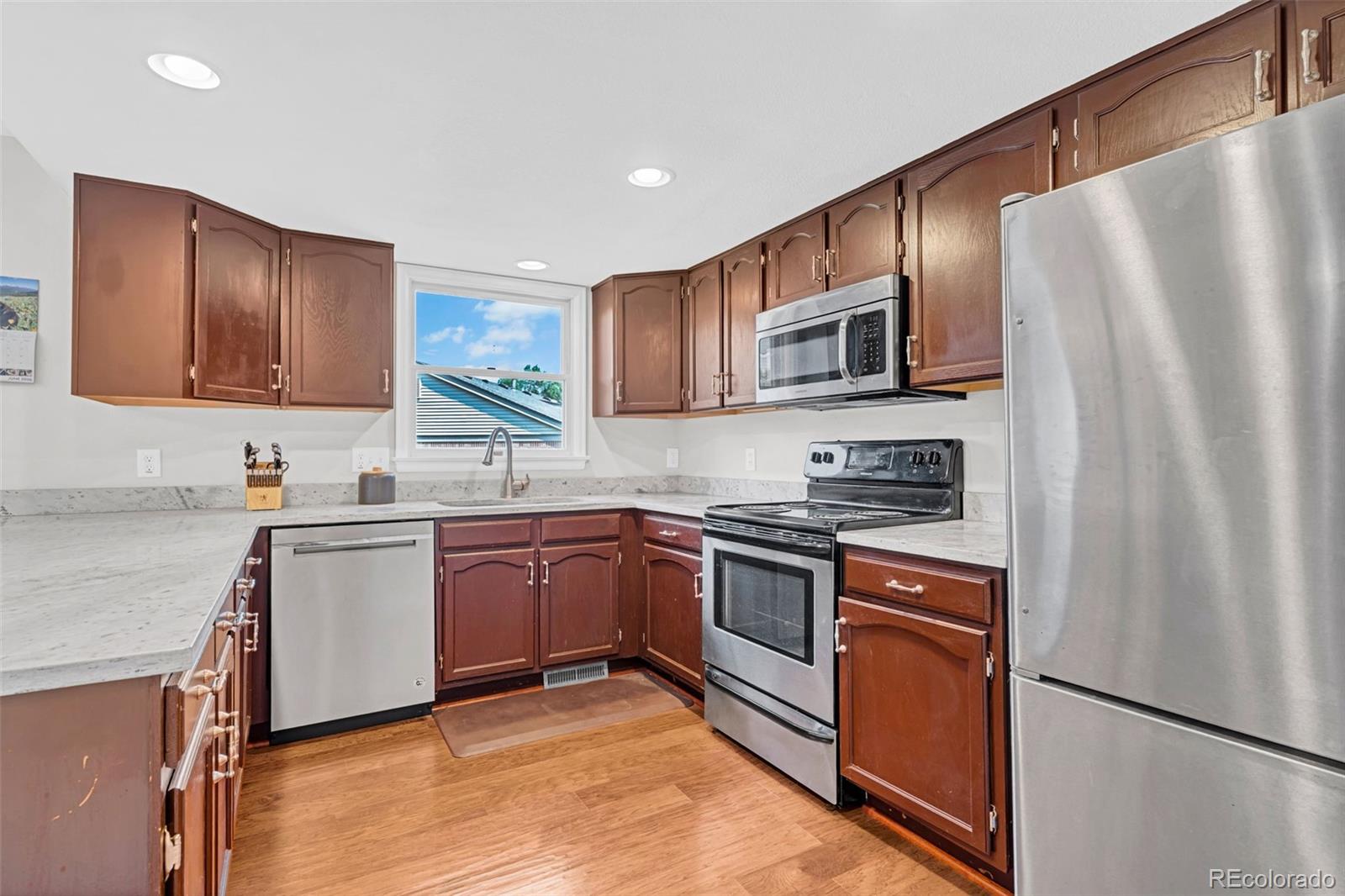 MLS Image #13 for 12422  clayton court,thornton, Colorado