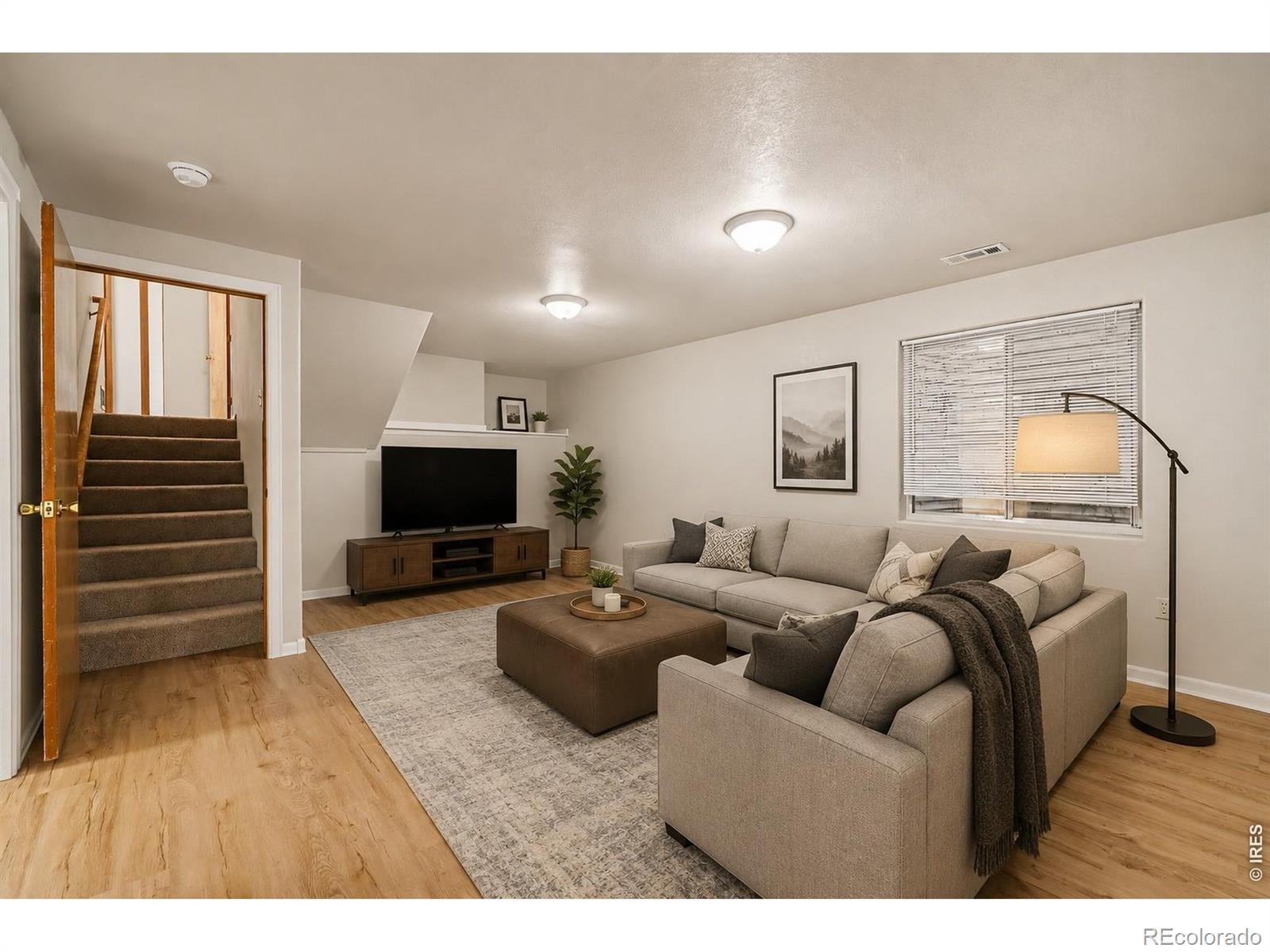 MLS Image #11 for 627 e 42nd street,loveland, Colorado