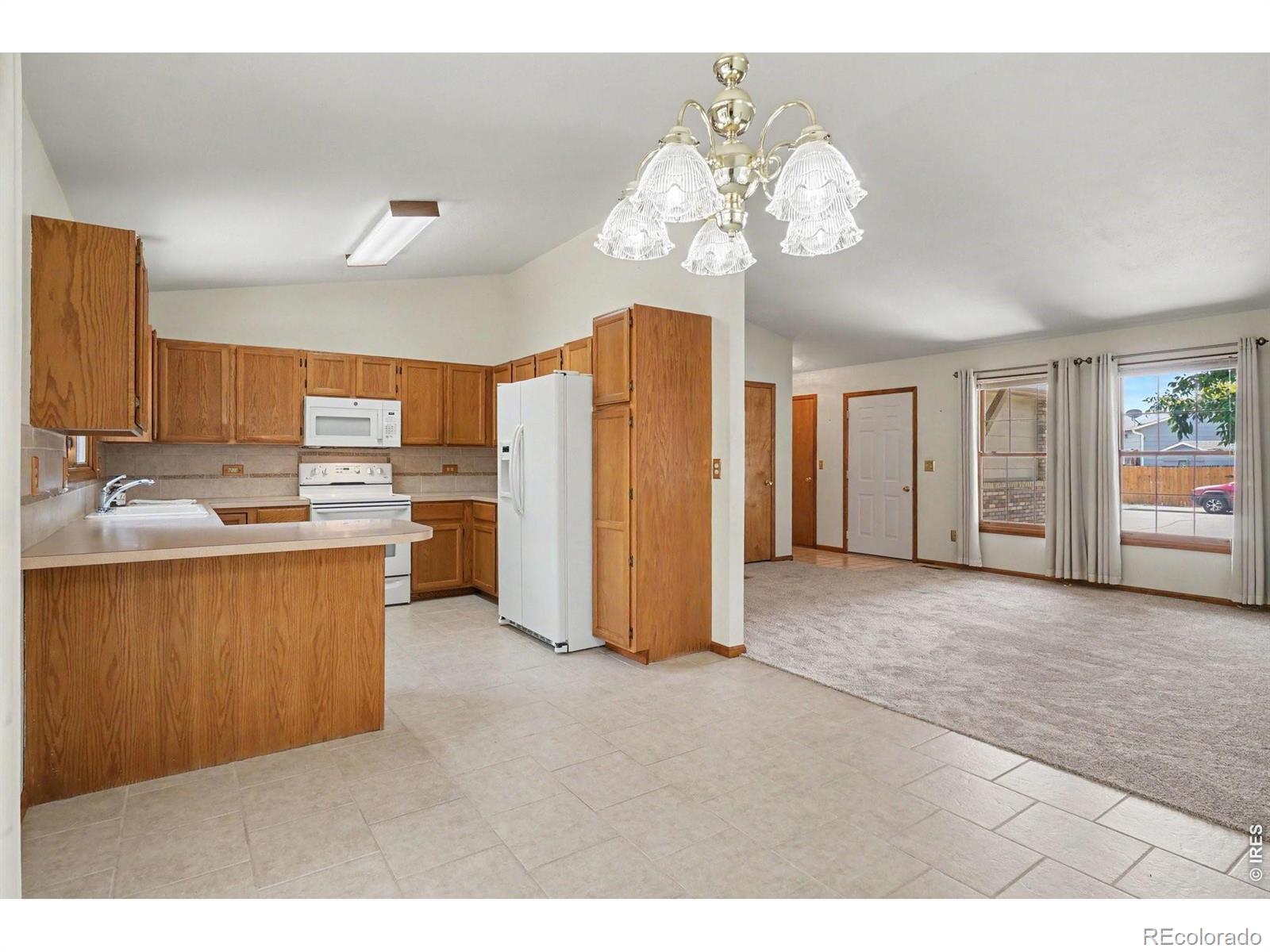 MLS Image #9 for 627 e 42nd street,loveland, Colorado