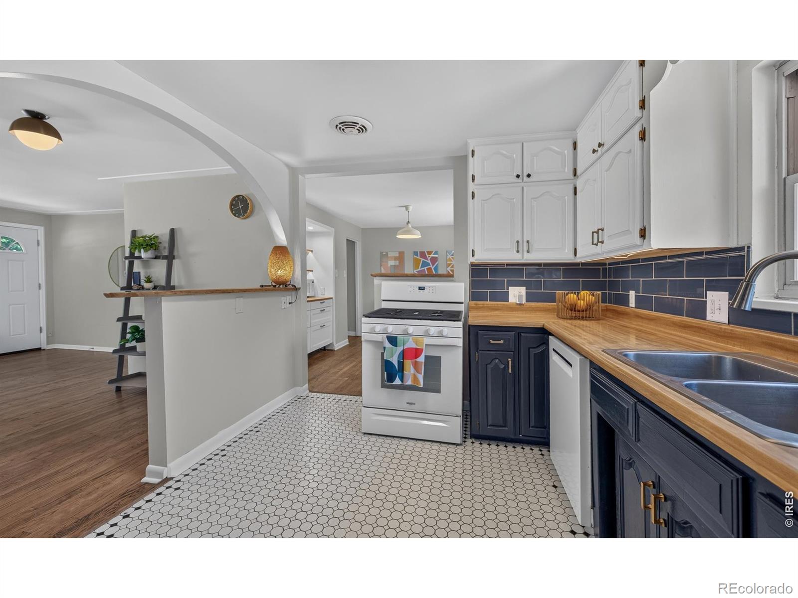 MLS Image #6 for 5770  estes street,arvada, Colorado