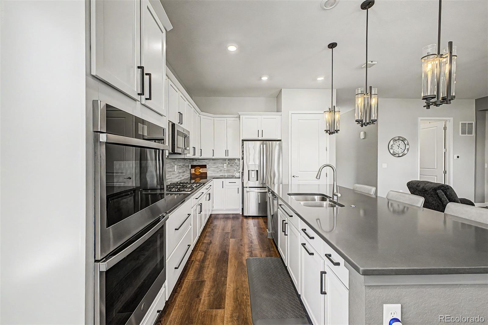 MLS Image #7 for 15680  willow way,thornton, Colorado