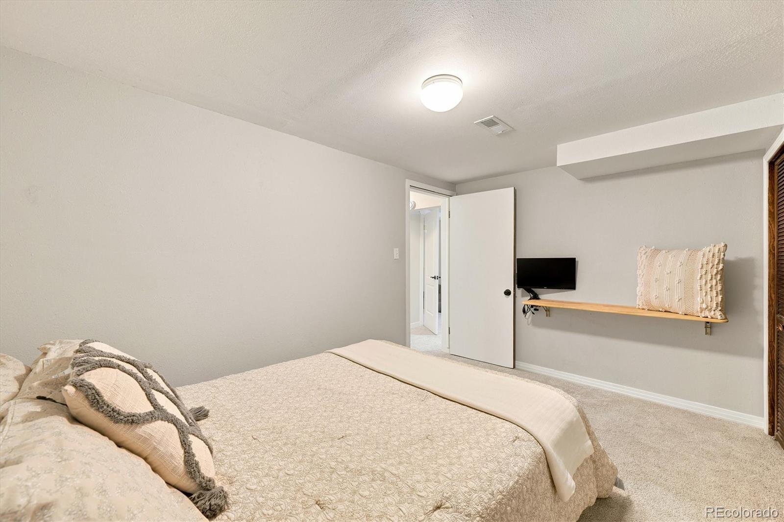 MLS Image #29 for 2023 s tennyson street,denver, Colorado