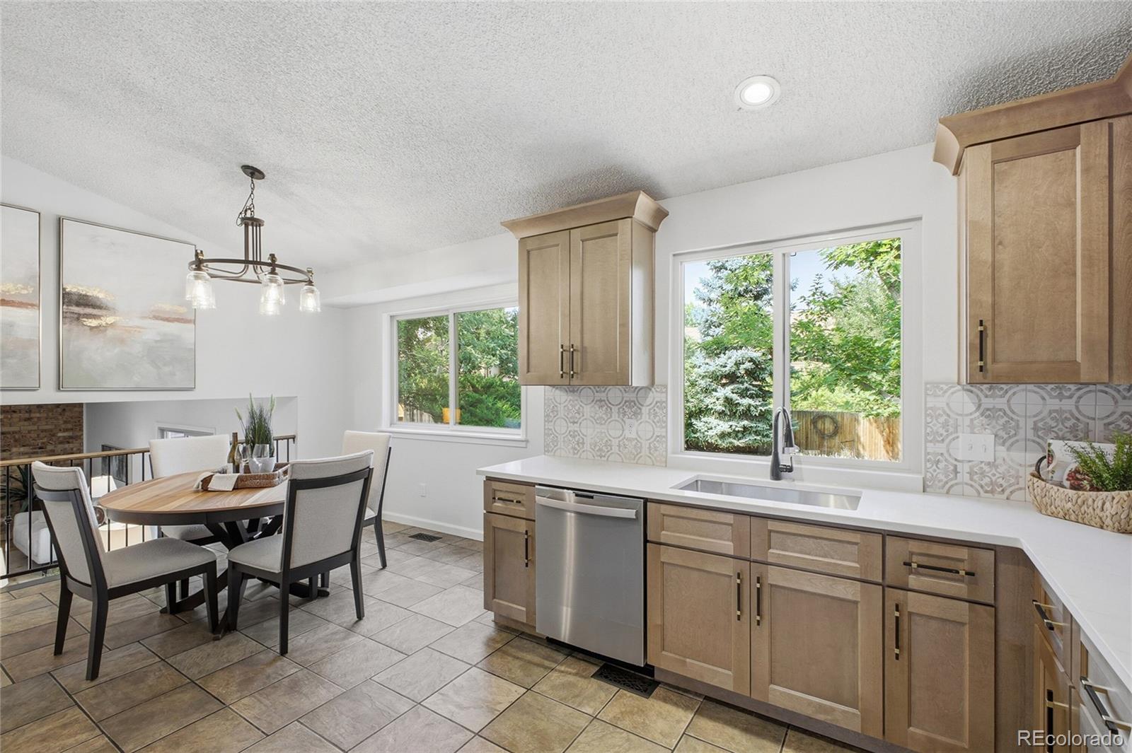MLS Image #9 for 13711  yank way,arvada, Colorado