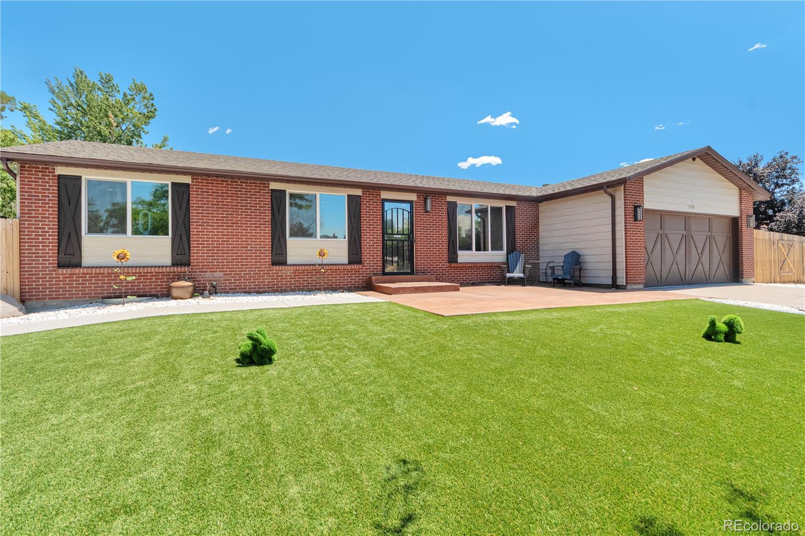 MLS Image #2 for 3298 s olathe way,aurora, Colorado