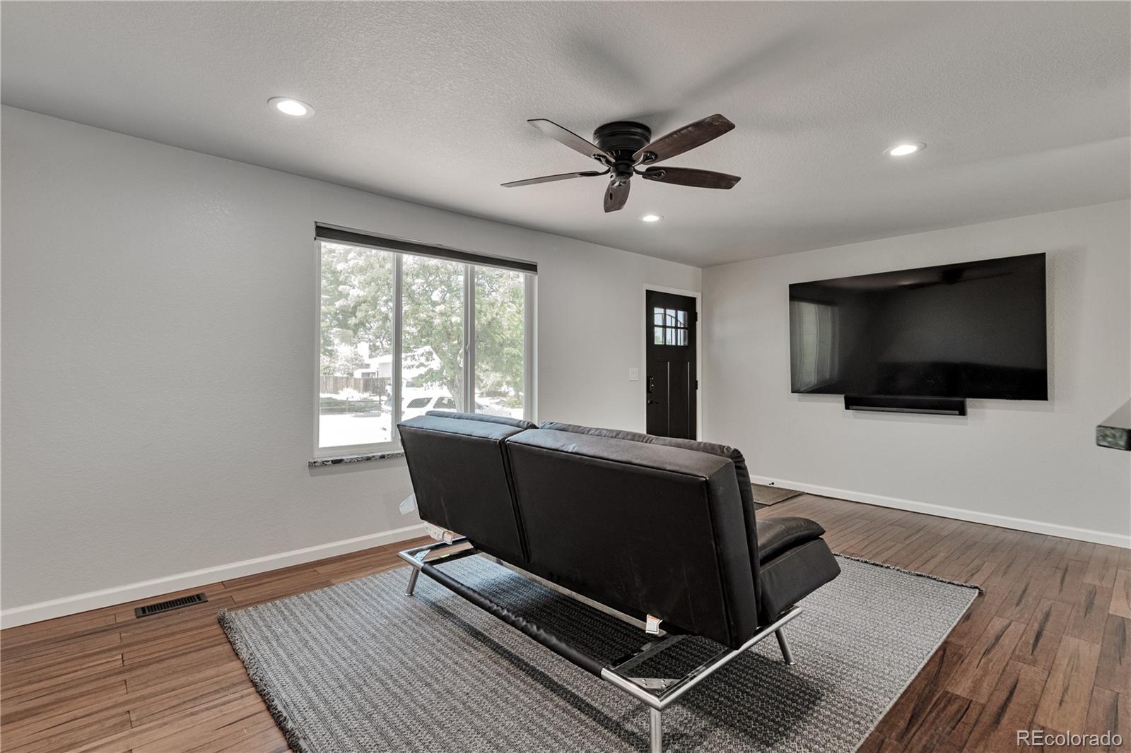 MLS Image #5 for 3298 s olathe way,aurora, Colorado