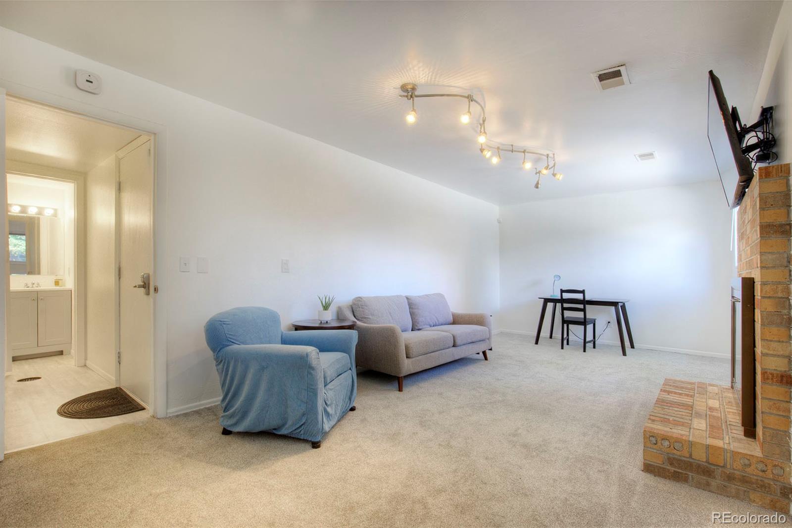 MLS Image #14 for 3032 s saulsbury street,denver, Colorado