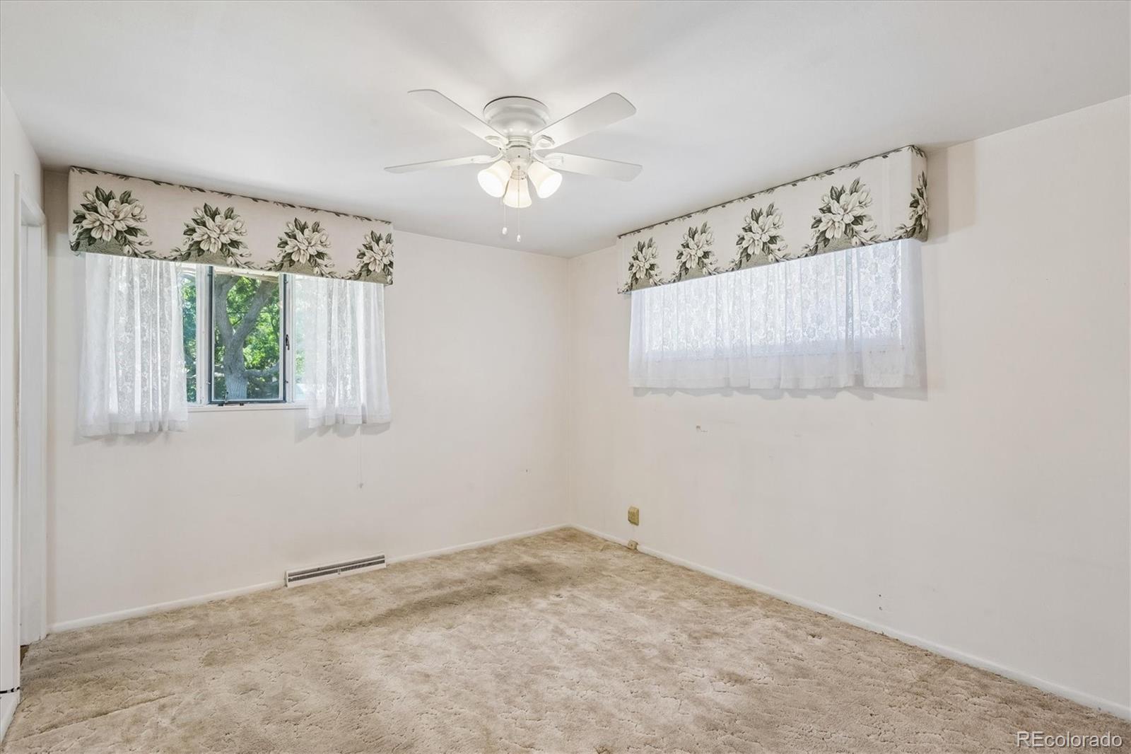 MLS Image #16 for 2922 w layton avenue,englewood, Colorado