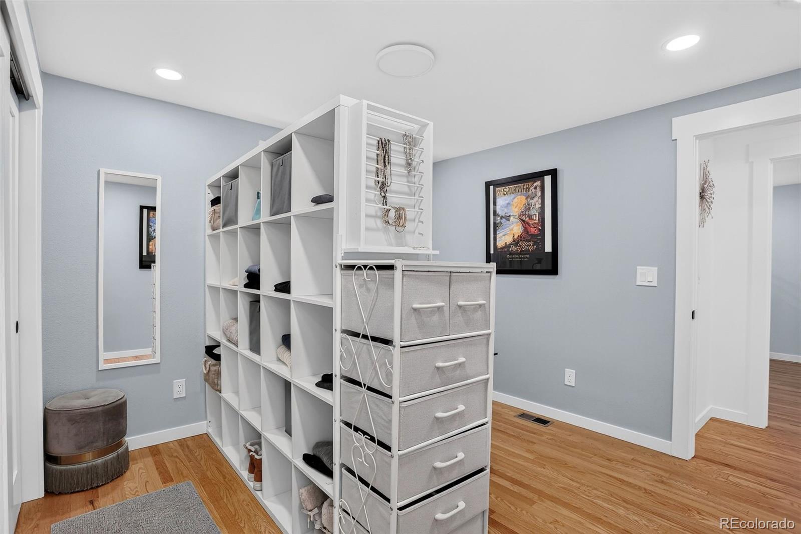 MLS Image #17 for 3014 s cook street,denver, Colorado