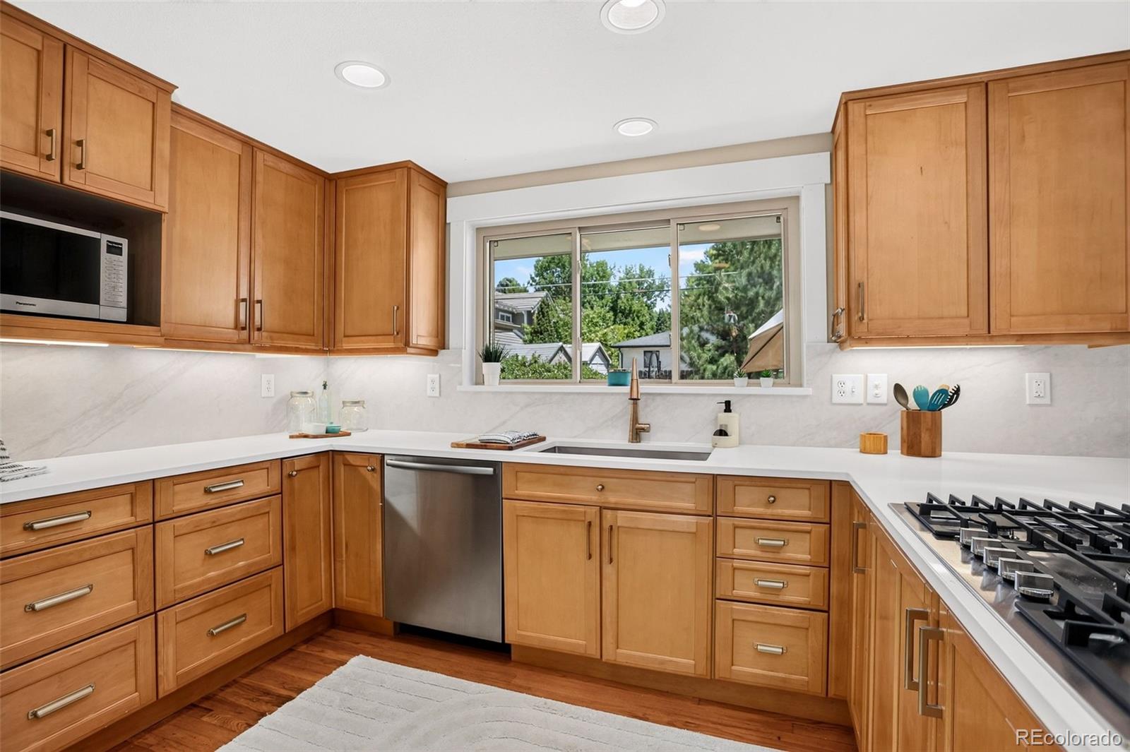 MLS Image #3 for 3014 s cook street,denver, Colorado