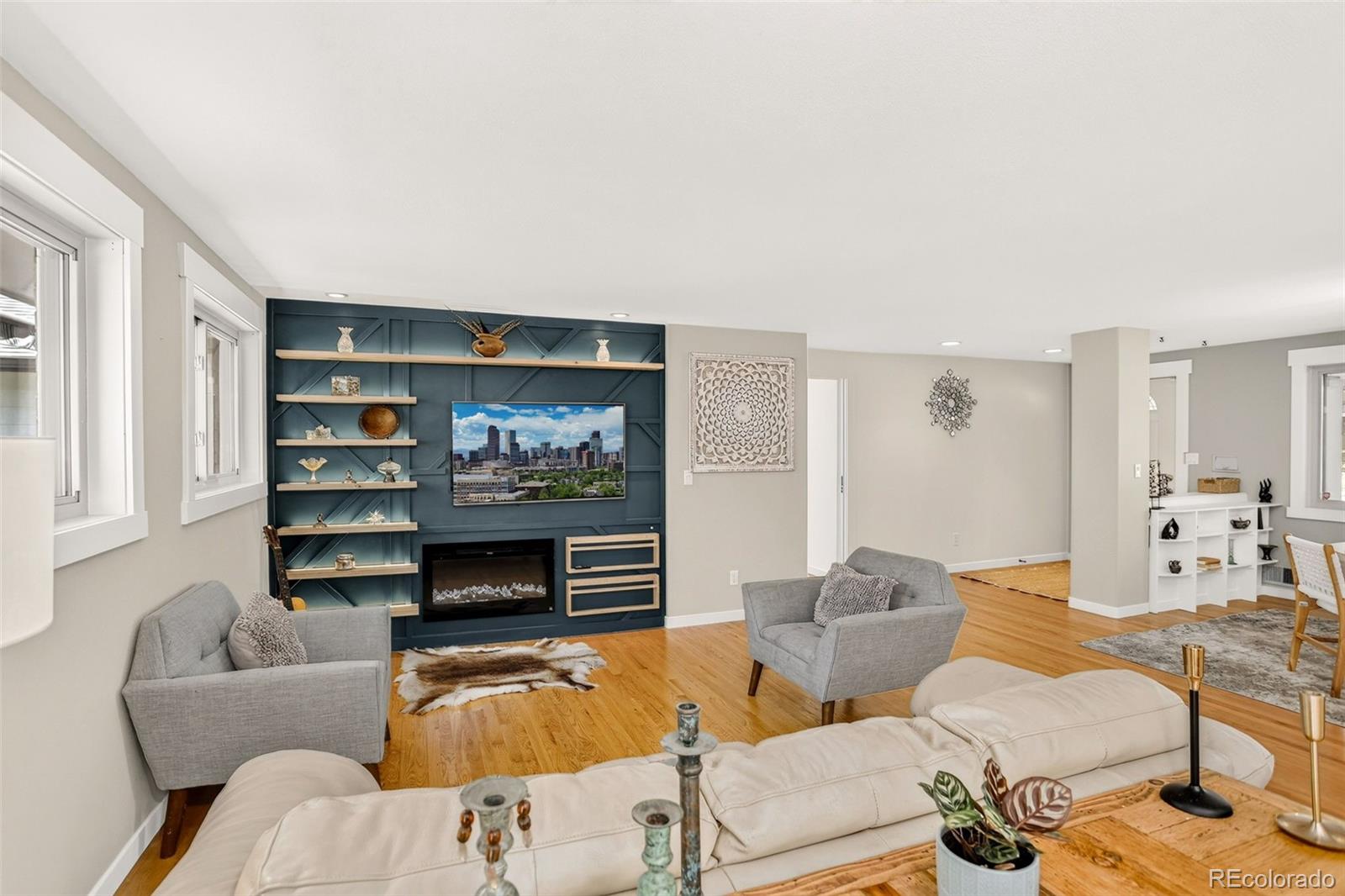 MLS Image #9 for 3014 s cook street,denver, Colorado