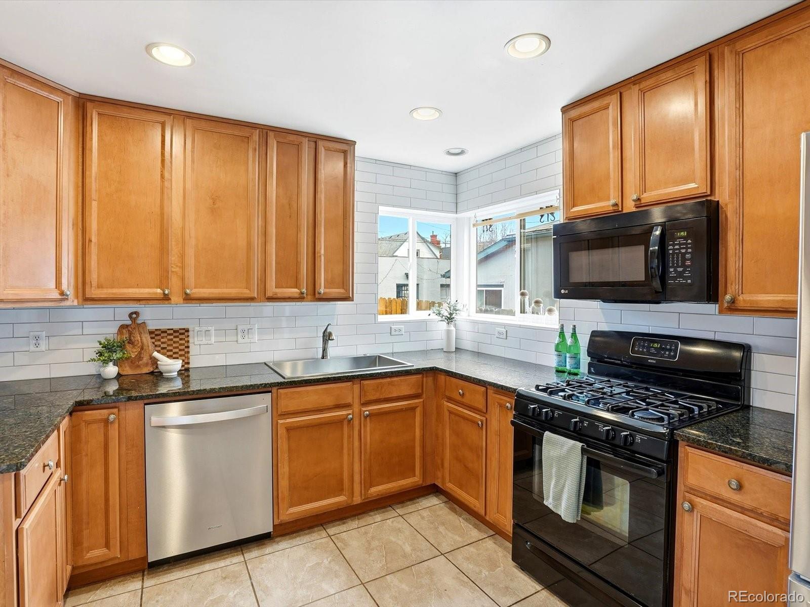 MLS Image #21 for 246 s grant street,denver, Colorado