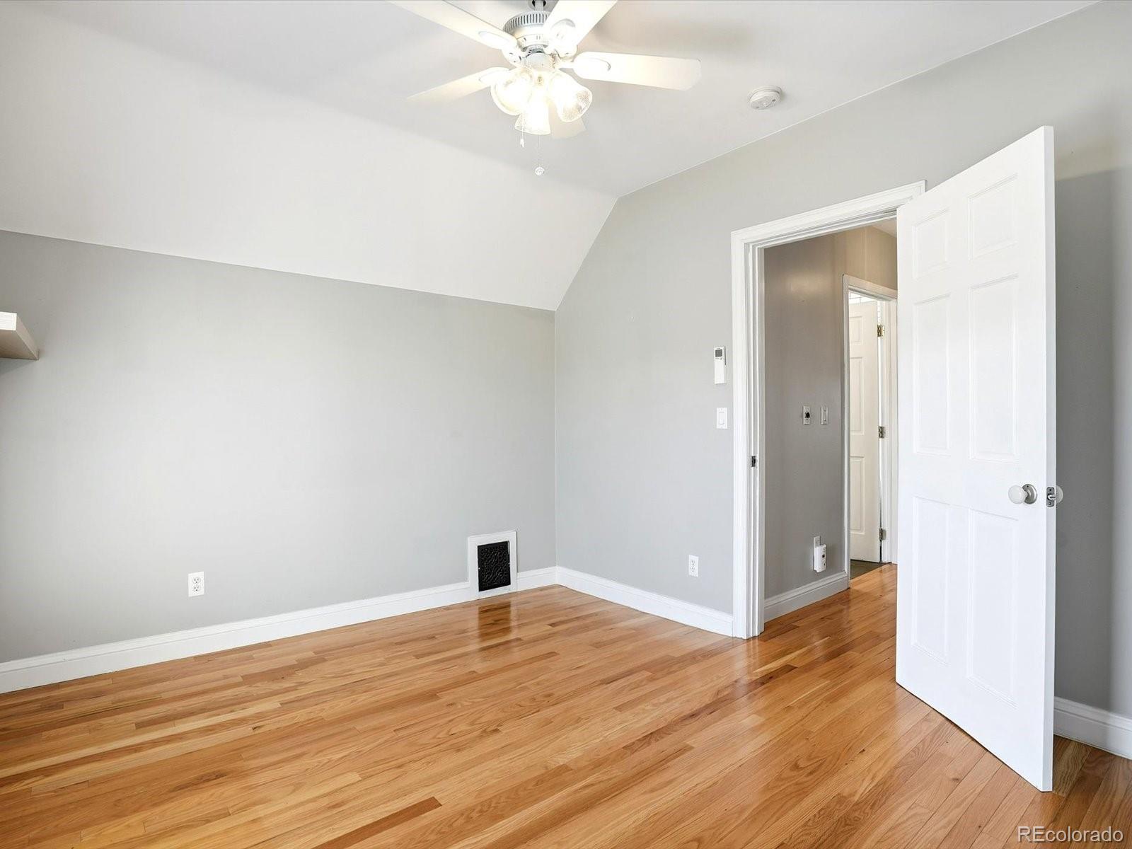 MLS Image #38 for 246 s grant street,denver, Colorado