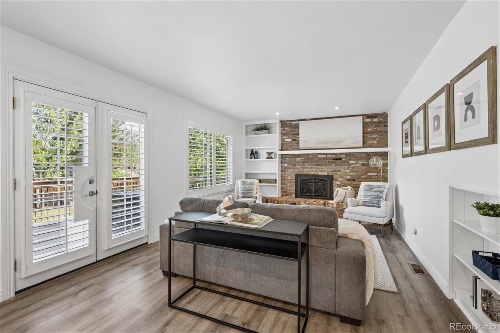 MLS Image #14 for 6257 e mineral place,englewood, Colorado