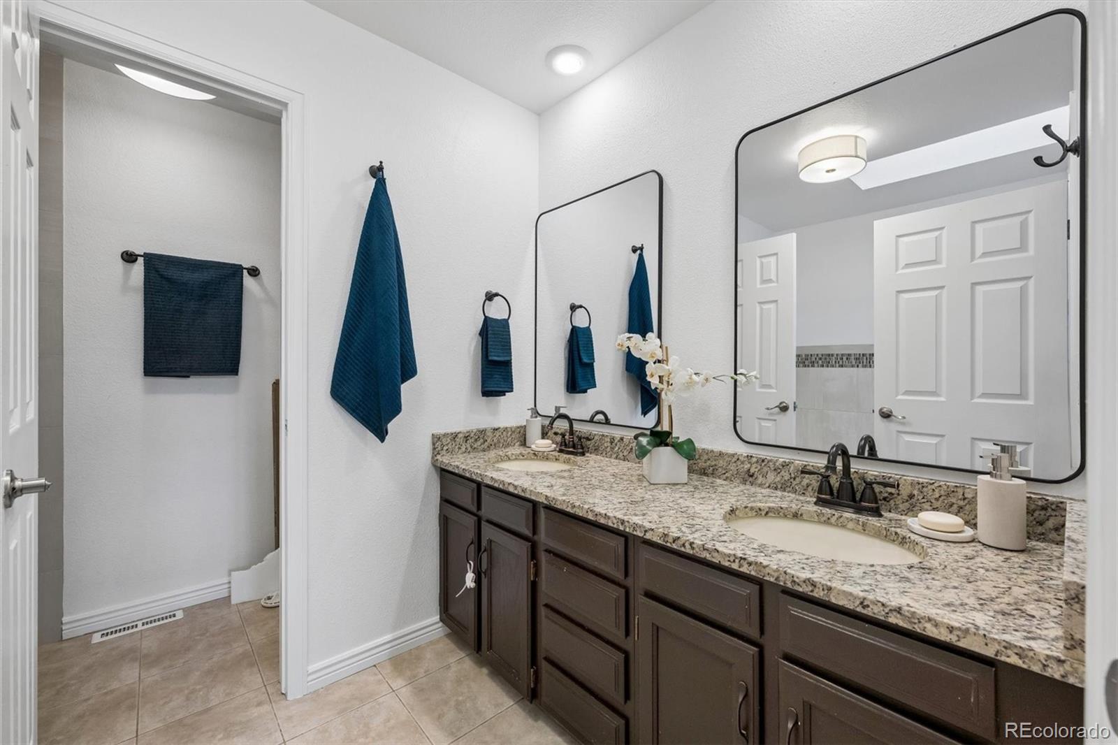 MLS Image #22 for 6257 e mineral place,englewood, Colorado