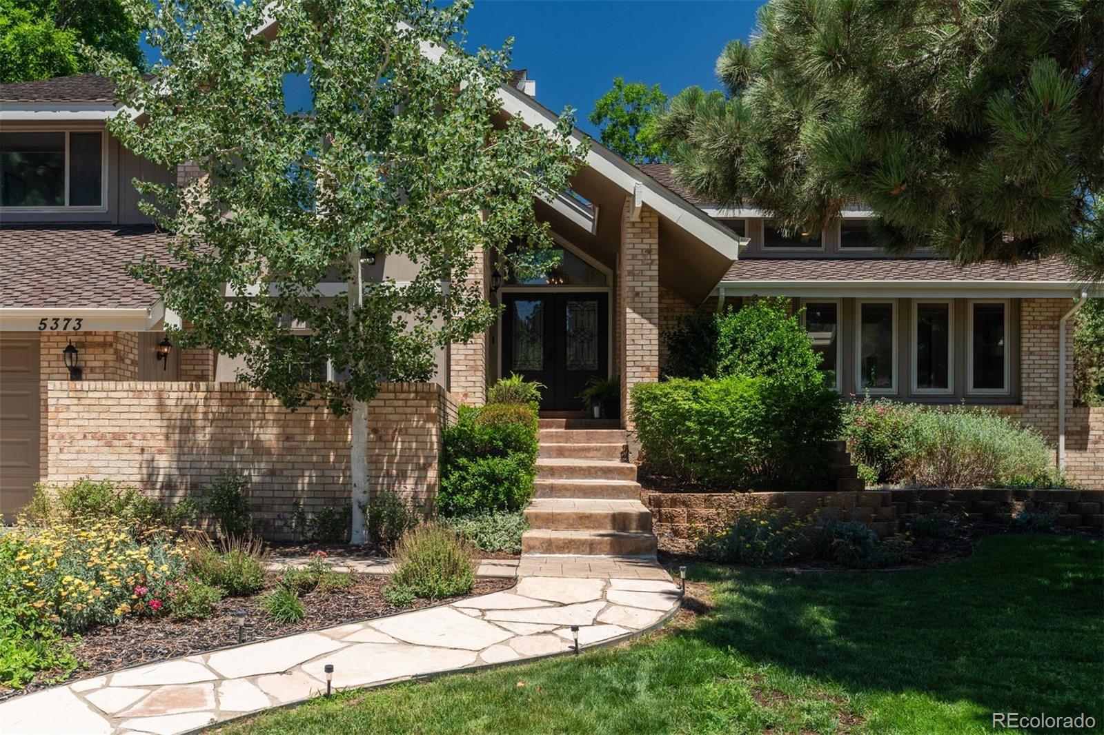 MLS Image #1 for 5373 e links circle,centennial, Colorado
