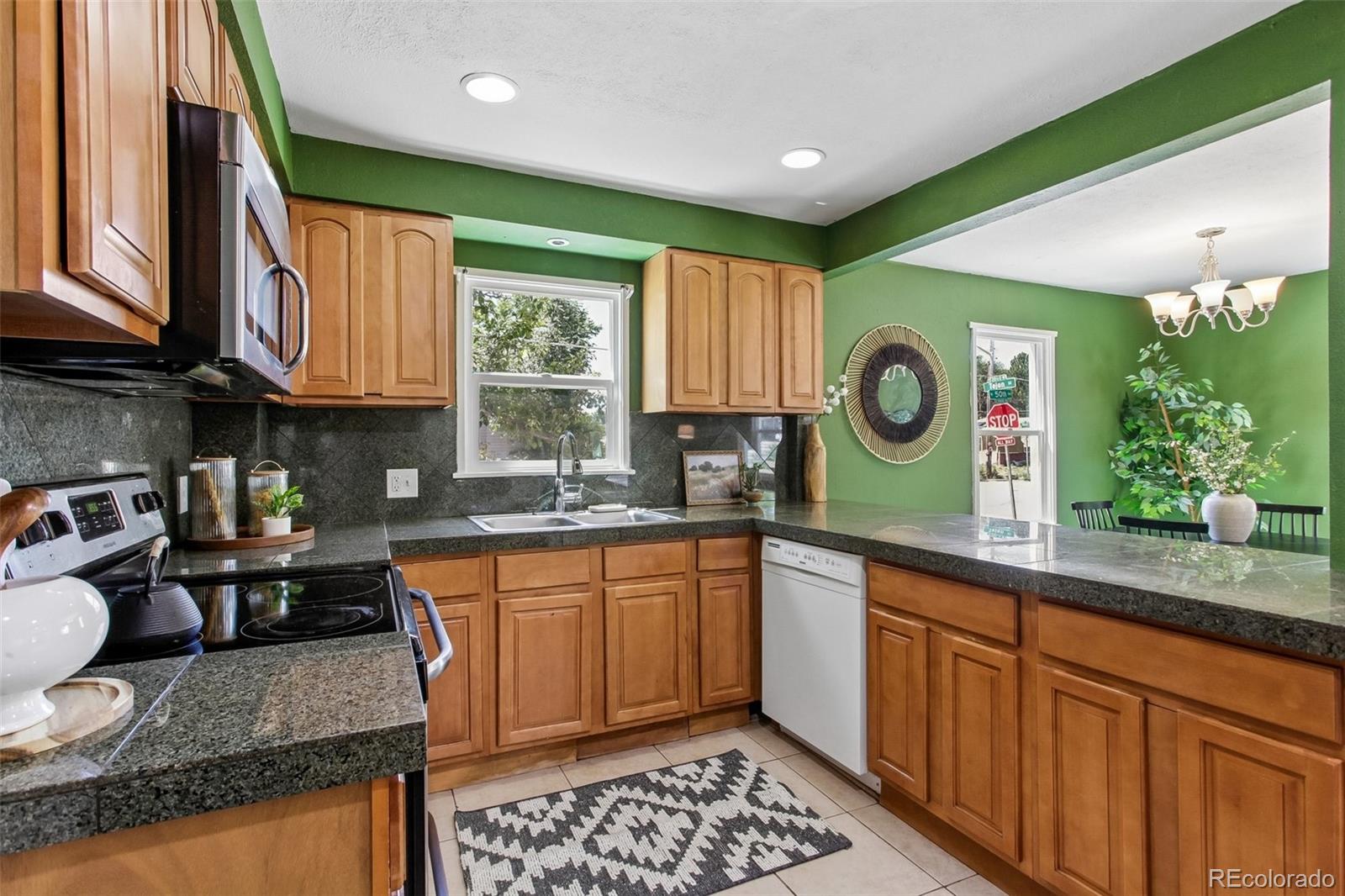 MLS Image #9 for 5000  tejon street,denver, Colorado