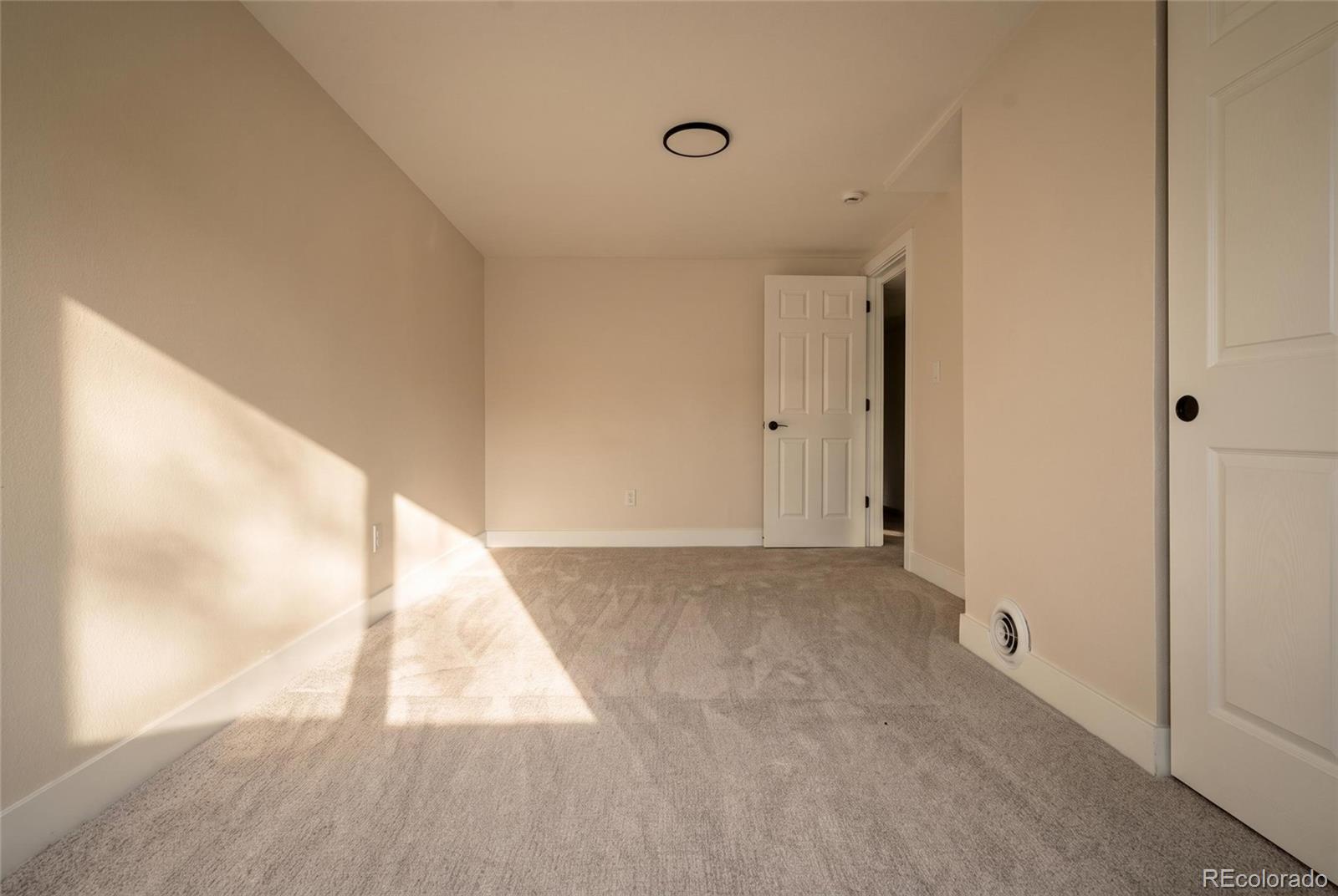 MLS Image #33 for 6708  saulsbury street,arvada, Colorado
