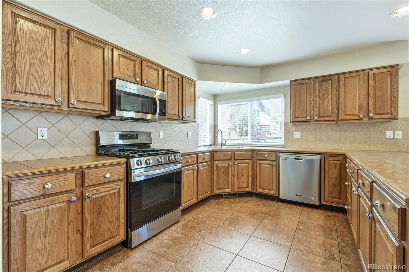 MLS Image #10 for 15859  bridle ridge drive,monument, Colorado
