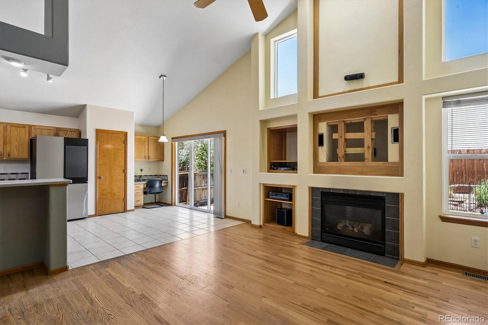MLS Image #16 for 22725 e alamo place,aurora, Colorado